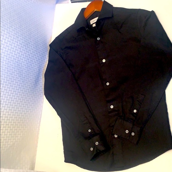 Calvin Klein Other - Boys' Long Sleeve Sateen Dress Shirt